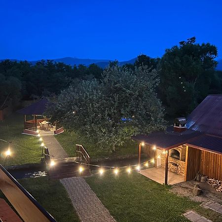 Horace Guesthouse Pool & Hot Tub & Bikes & River Dejani 외부 사진