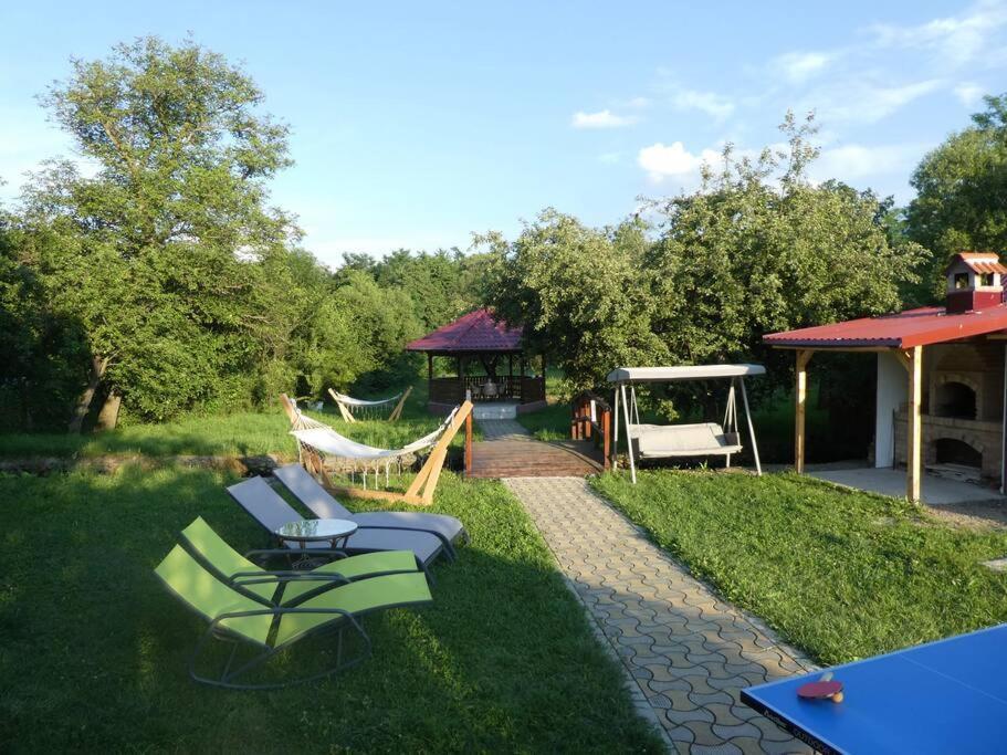 Horace Guesthouse Pool & Hot Tub & Bikes & River Dejani 외부 사진